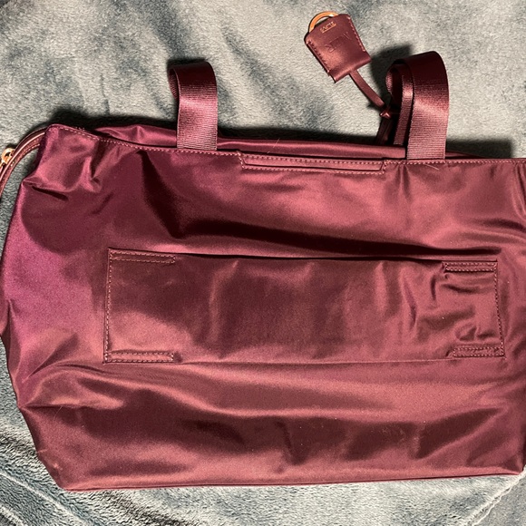 TUMI VOYAGEUR MAUREN TOTE PURPLE NWOT - Picture 10 of 11